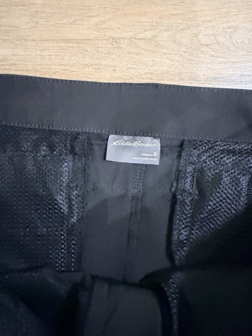 NWT Eddie Bauer Adventurer Pants Womens 8 Black Capri Cargo Stretch - Picture 4 of 4
